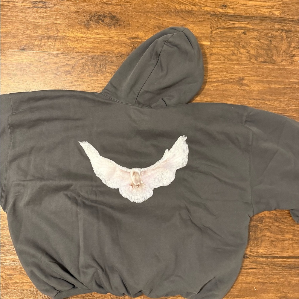 Yeezy Gap Engineered by Balenciaga
Dove Hoodie